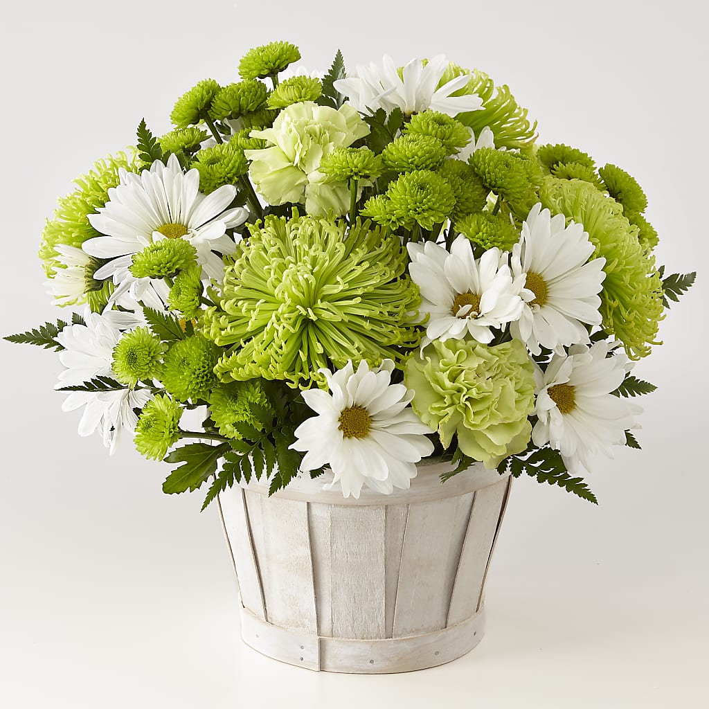Lucky Charm Basket (Standard) – La La Florist, Baldwin Park CA