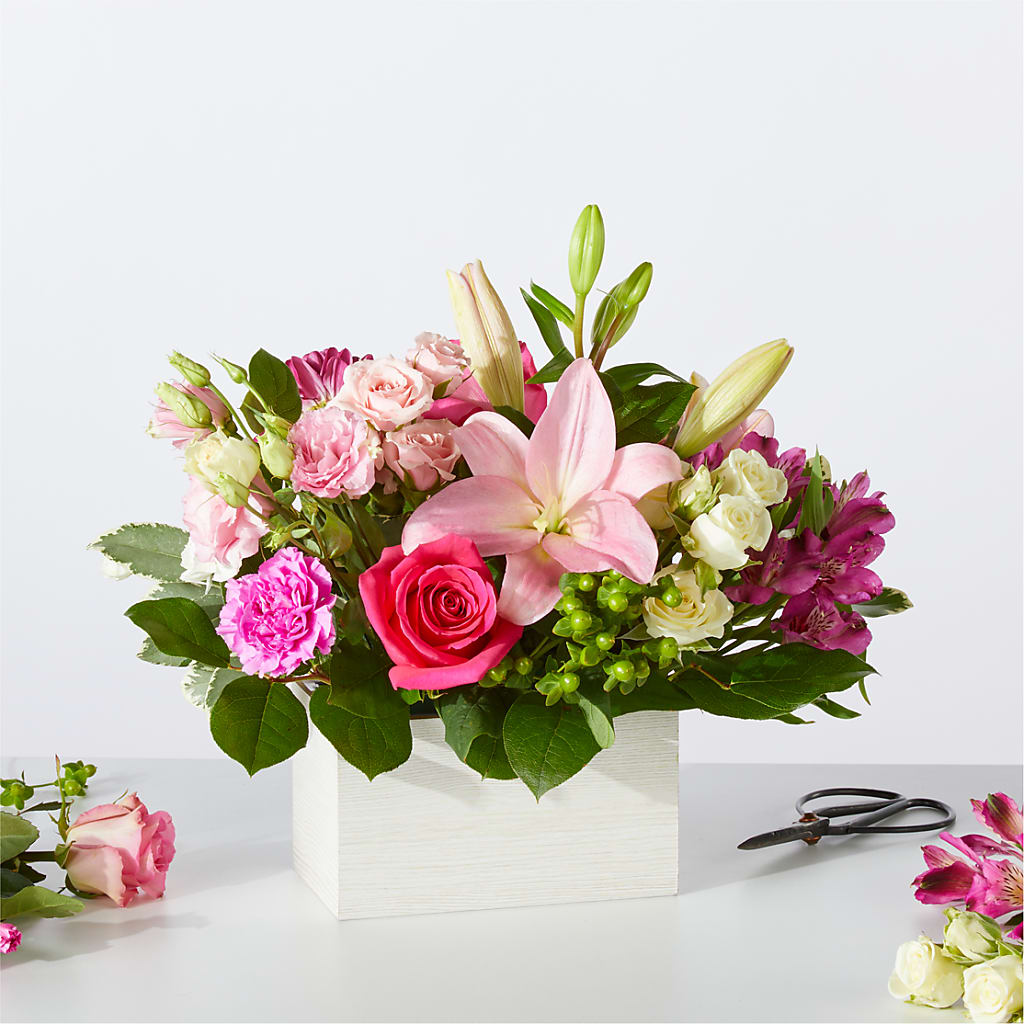 Sweetberry Box – A Florist Original – La La Florist, Baldwin Park CA