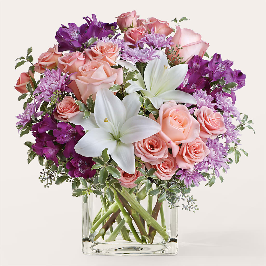 Mani Pedi Bouquet – La La Florist, Baldwin Park CA