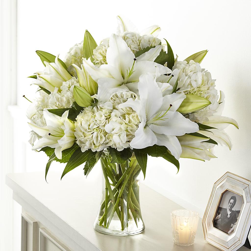 Compassionate Lily Bouquet – La La Florist, Baldwin Park CA