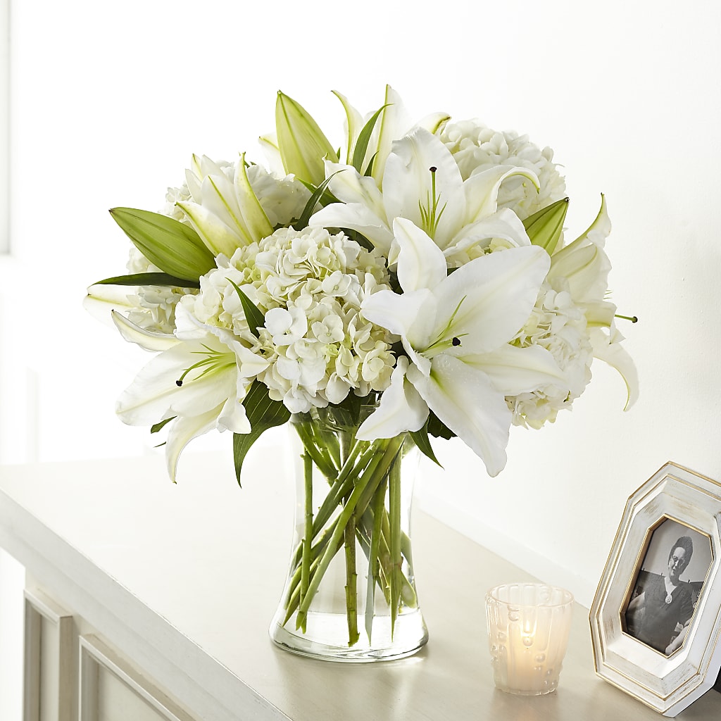 Compassionate Lily Bouquet – La La Florist, Baldwin Park CA