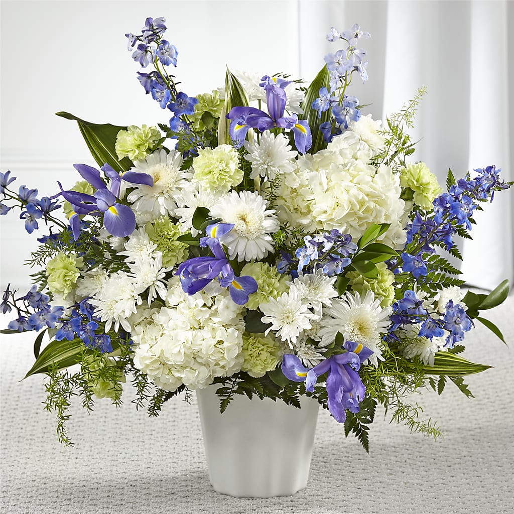 Soft Serenity Floor Basket – La La Florist, Baldwin Park CA