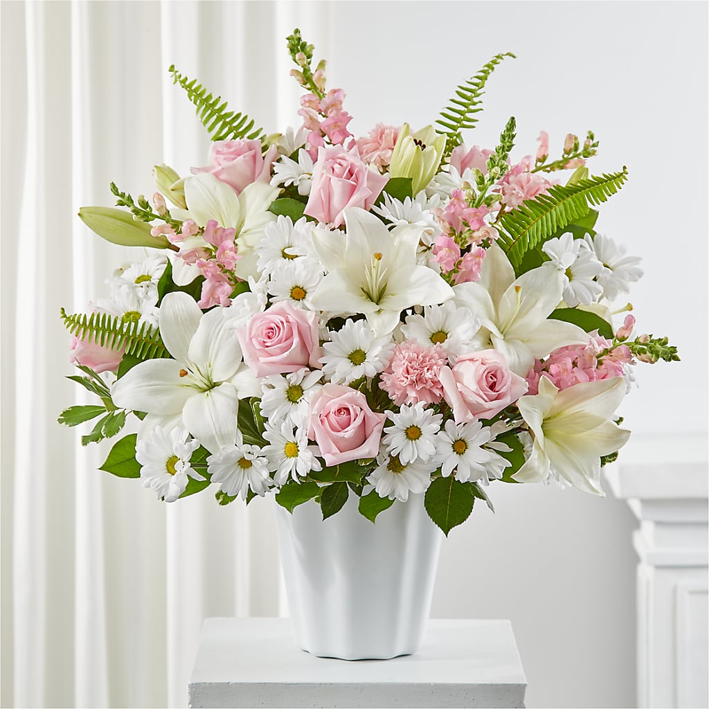 Soft Touch Tabletop Basket – La La Florist, Baldwin Park CA