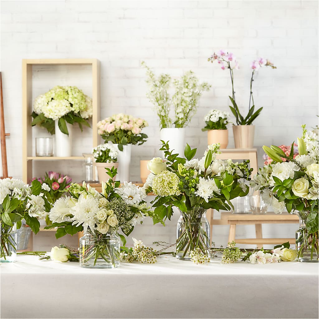 Classic Ivory – A Florist Original – La La Florist, Baldwin Park CA