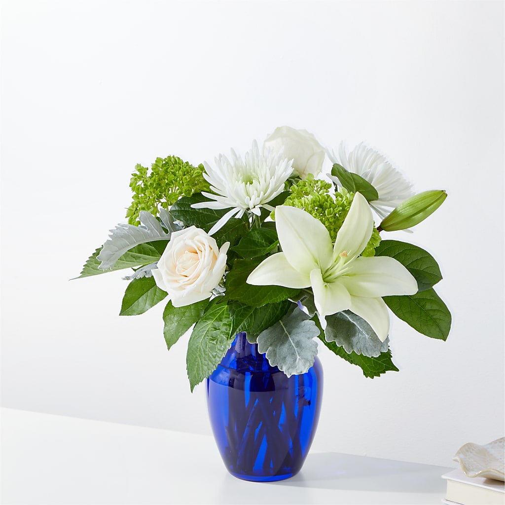 Snowy Dreams Bouquet – La La Florist, Baldwin Park CA