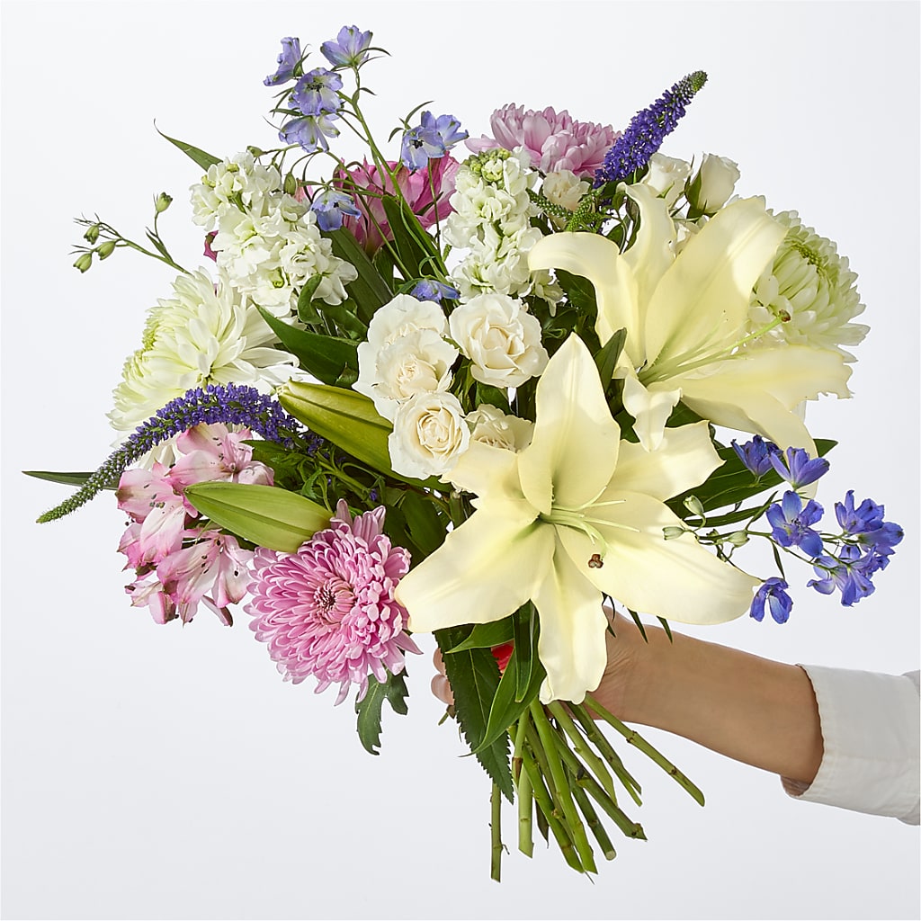 Winter Celebration Bouquet –  La La Florist, Baldwin Park CA