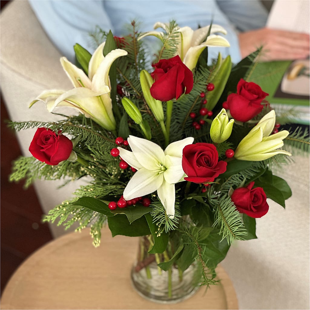 Sparkling Snowflakes Bouquet –  La La Florist, Baldwin Park CA