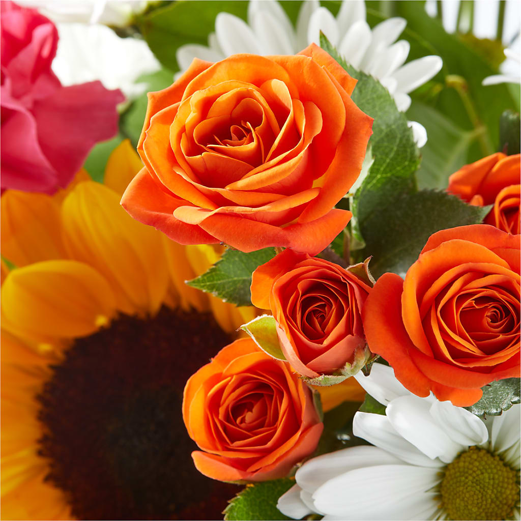 Sun-drenched Blooms Bouquet –  La La Florist, Baldwin Park CA
