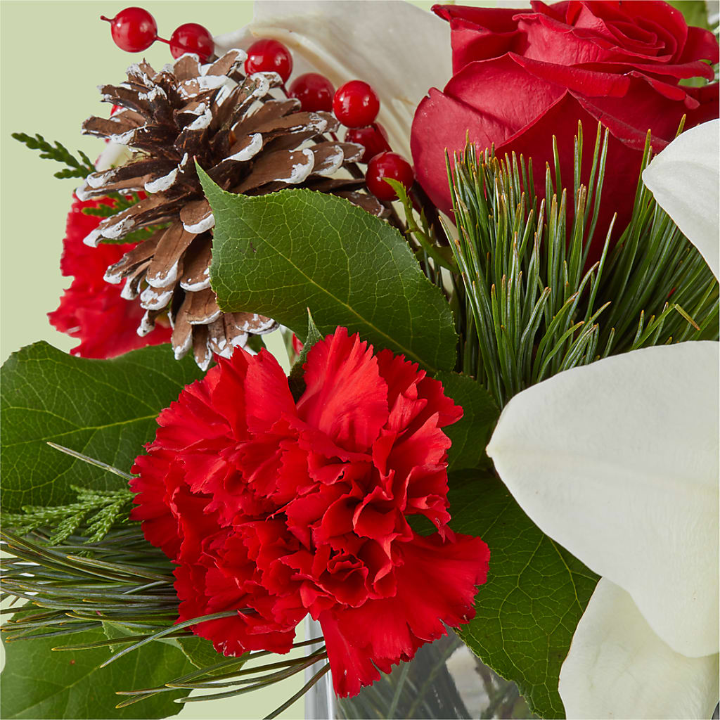 Glistening Icicles Bouquet –  La La Florist, Baldwin Park CA