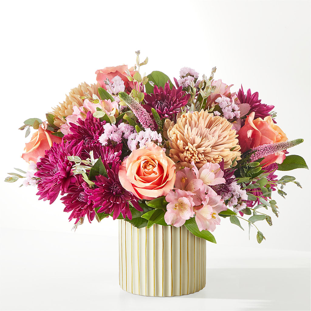 Berry Cobbler Bouquet with Ivory Vase –  La La Florist, Baldwin Park CA