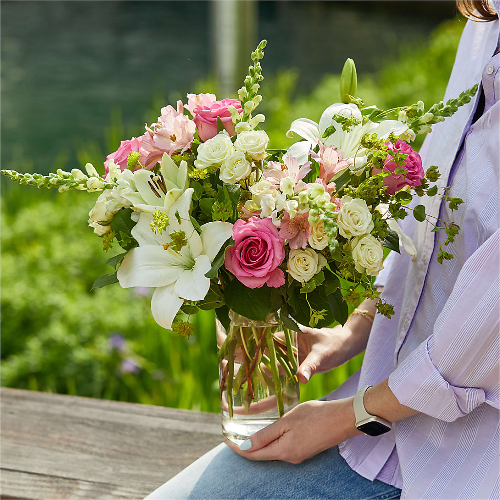 Fondly Bouquet –  La La Florist, Baldwin Park CA
